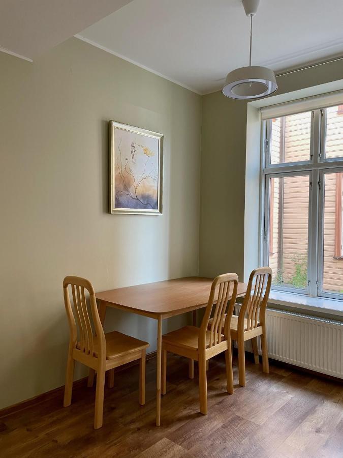 Spacious Holiday Apartment With Wifi And Parking Pärnu Exteriér fotografie