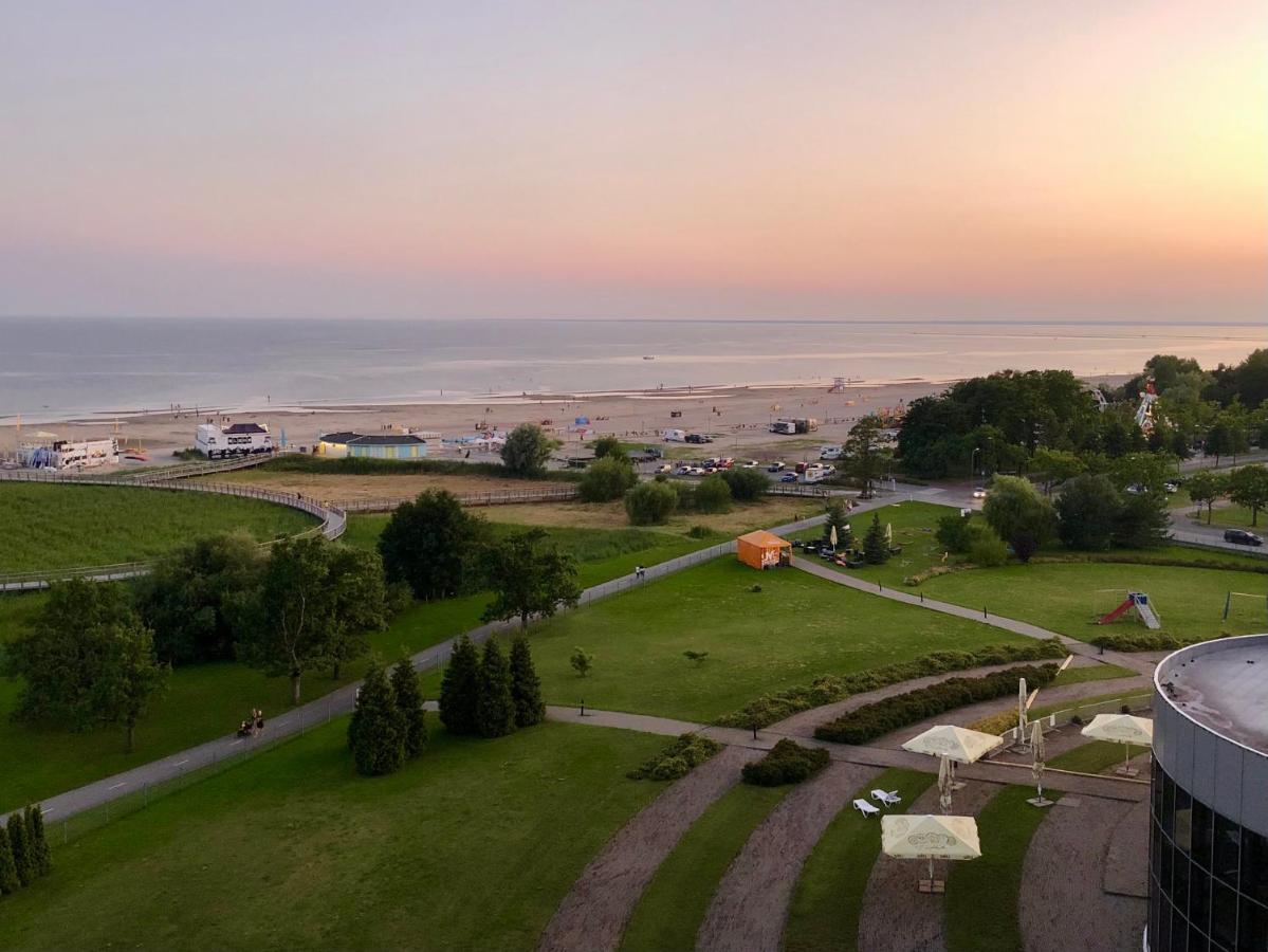 Spacious Holiday Apartment With Wifi And Parking Pärnu Exteriér fotografie